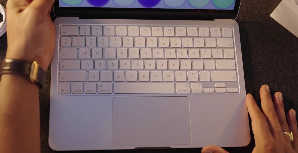 Bàn phím Apple Macbook Neo 13 inch 2026 MHFC4SA/A