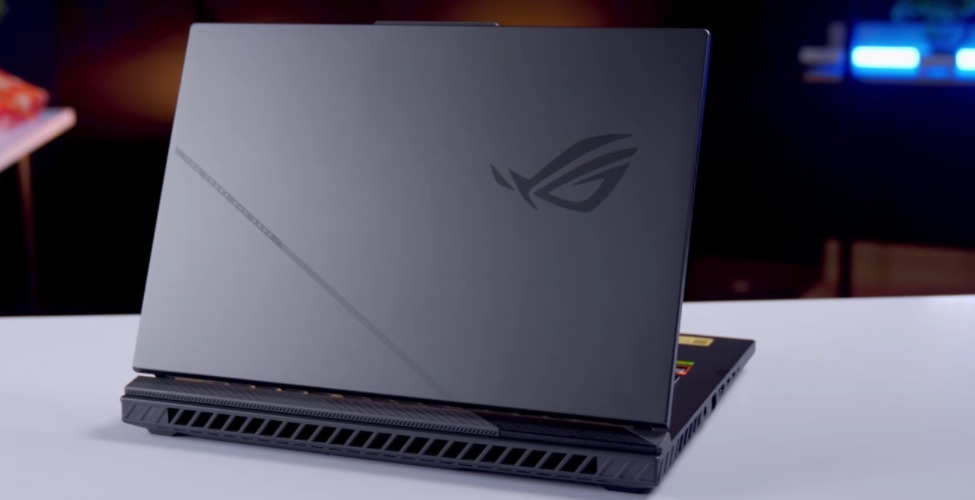 Thiết kế laptop Asus ROG Strix