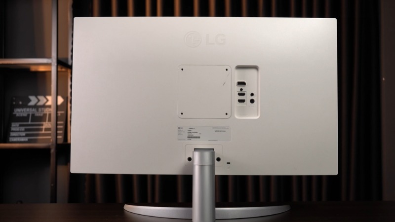 Thiết kế LG 27UP600K-W viền mỏng hiện đại, sang trọng và tối ưu không gian làm việc hiệu quả