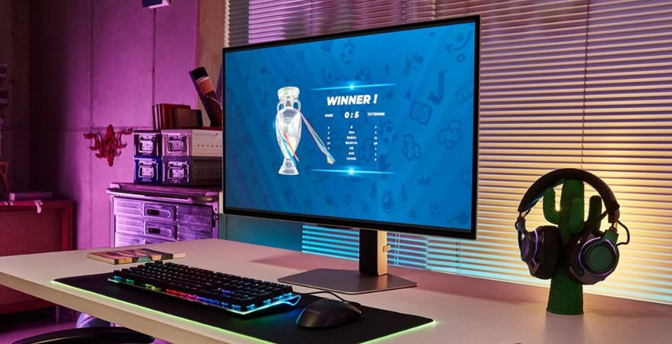 Đối tượng phù hợp màn hình gaming Samsung Odyssey G8 LS32DG802SEXXV