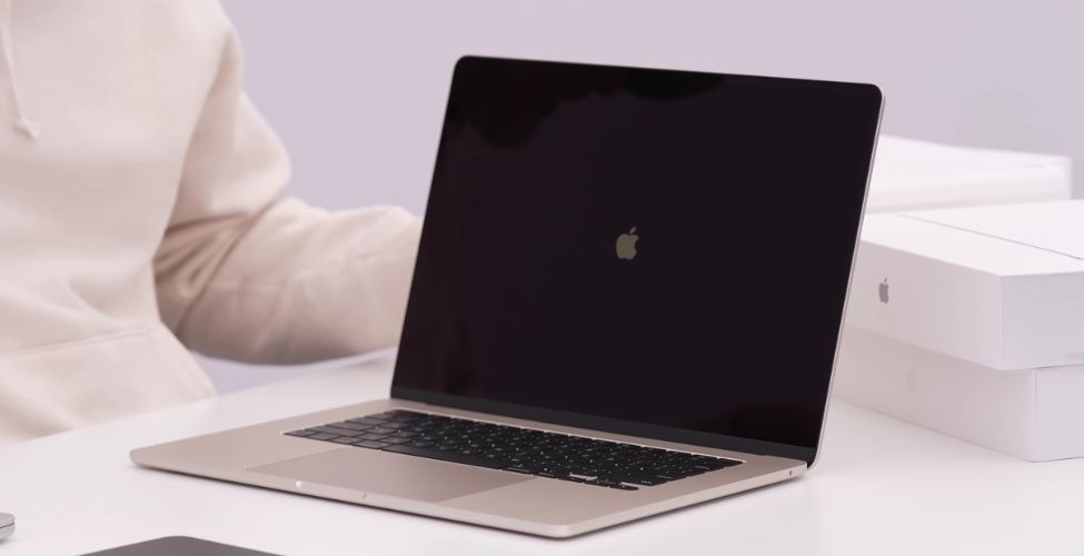 Đối tượng phù hợp Apple Macbook Air M5 15 inch 2026 MDVF4SA/A