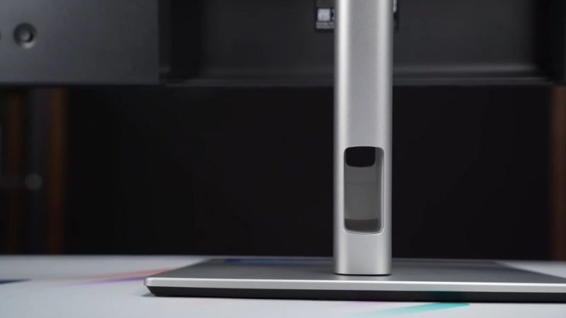 Viền Dell P2725H mỏng ba cạnh tinh tế cùng chân đế công thái học tùy chỉnh linh hoạt