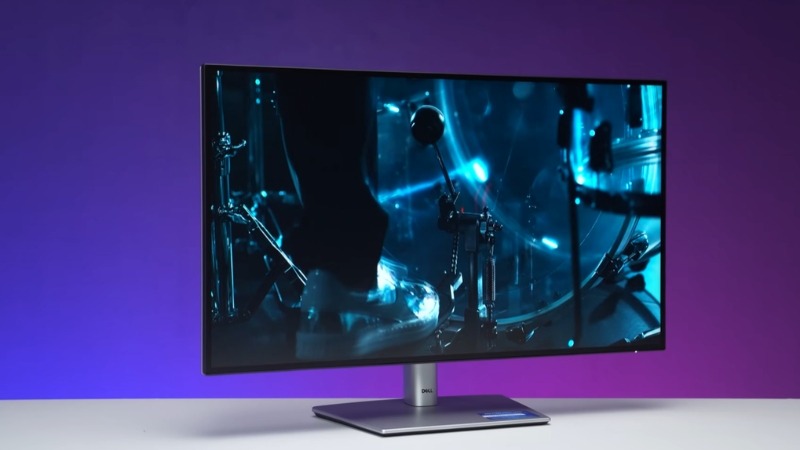 Dell UltraSharp U2724D có tần số quét 120Hz giúp mọi thao tác cuộn trang, chuyển cảnh mượt mà và giảm mỏi mắt tối đa
