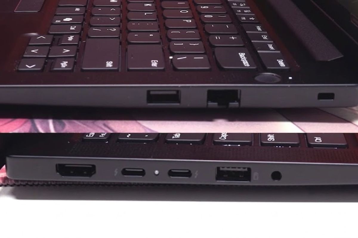 Cổng kết nối đa dạng giúp bạn xử lý các tác vụ dễ dàng
