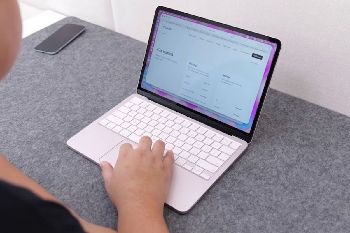 Laptop xử lý các tác vụ nặng như đồ họa mượt mà với chip Apple A18 Pro