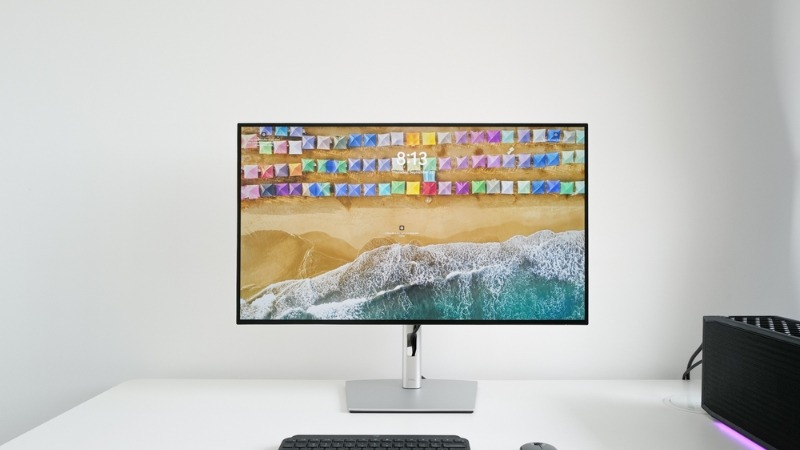 Dell UltraSharp U3223QE tích hợp công nghệ lọc ánh sáng xanh bảo vệ mắt tối ưu mà không làm thay đổi màu sắc hiển thị