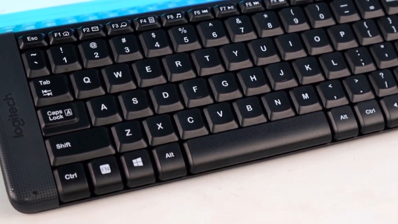 Bộ bàn phím chuột không dây Logitech MK220 rất đáng mua nếu bạn cần bộ phím chuột cơ bản, bền bỉ và giá phải chăng