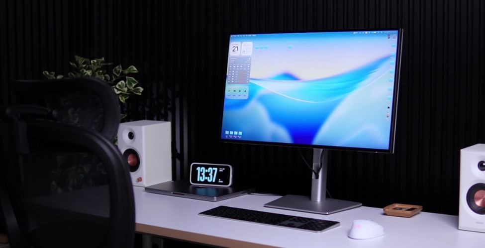 Thiết kế chân đế màn hình Dell