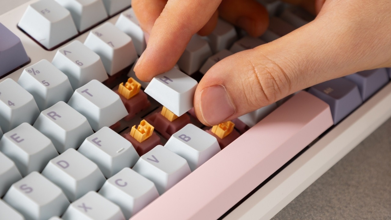 Chọn switch êm như Red, Brown hoặc Silent để gõ nhanh, phản hồi tốt, lý tưởng cho dân code