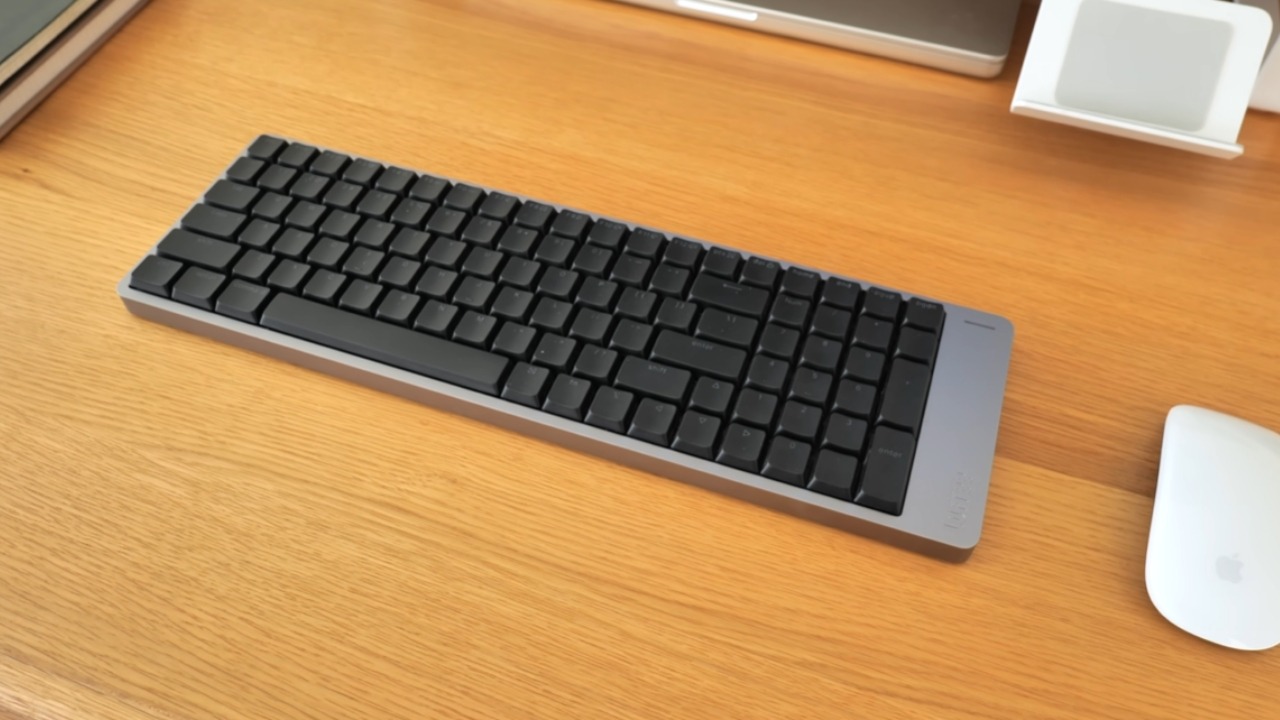 Bàn phím low-profile mỏng nhẹ, gõ như laptop, lựa chọn lý tưởng cho setup tối giản, hiện đại