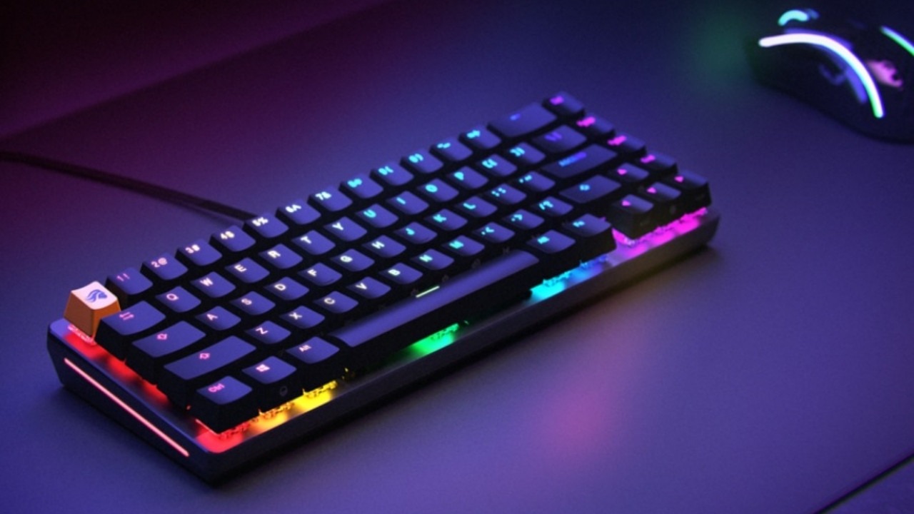 Layout 60% giúp mở rộng không gian rê chuột, tối ưu góc đặt phím cho game thủ FPS hiệu quả
