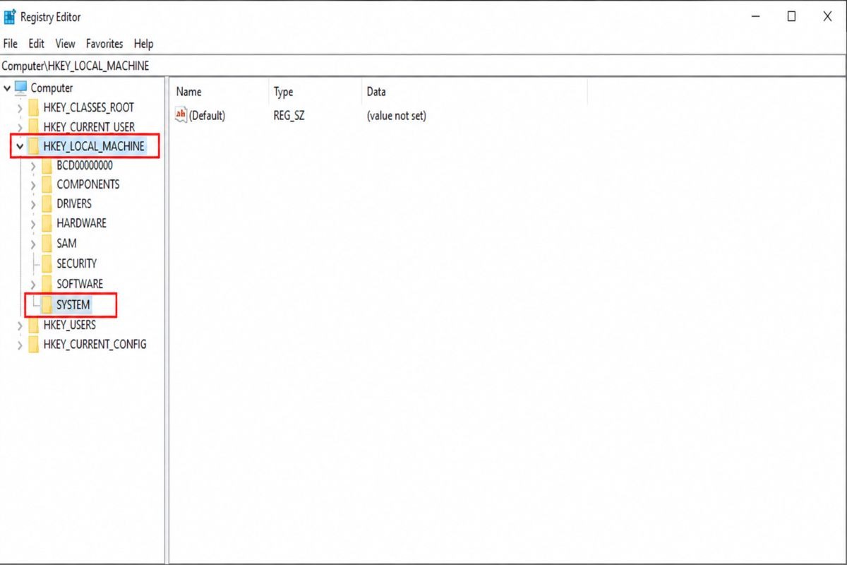 Chọn SYSTEM trong thư mục HKEY_LOCAL_MACHINE