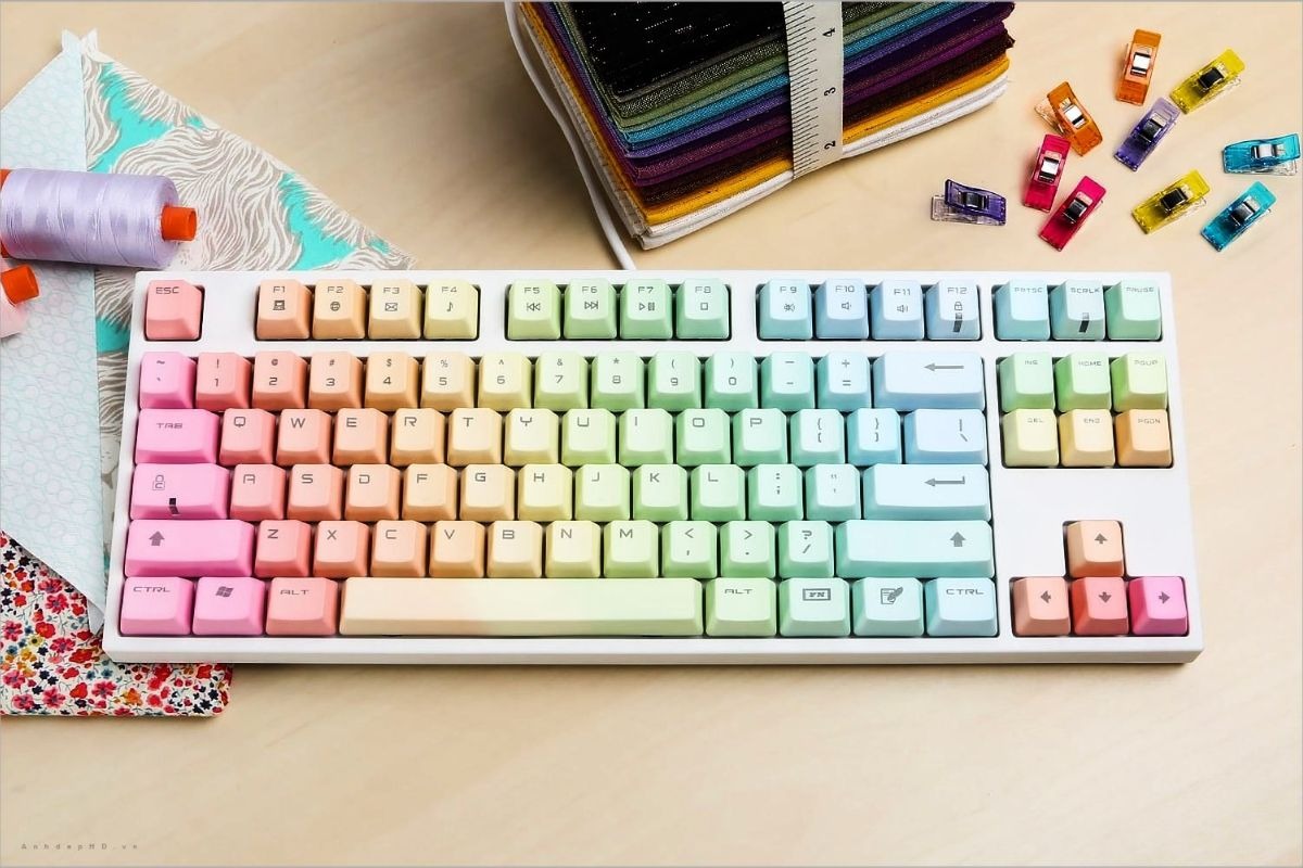 Nên nhờ kỹ thuật viên hỗ trợ thay pin tùy theo từng trường hợp