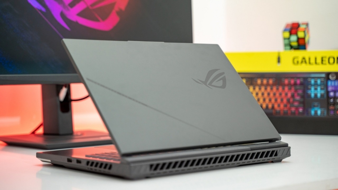 Laptop chơi FO4 mượt giá rẻ ASUS ROG Strix G16 G615LW-S5219W: Hiệu năng RTX 5080 mạnh mẽ, chiến FO4 cực mượt và ổn định