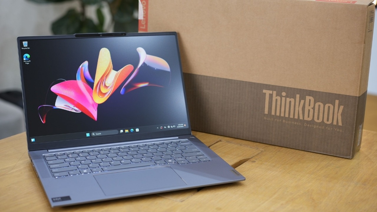 Laptop cho sinh viên kế toán ThinkBook 14 G6+ nổi bật với chip Core Ultra 5, màn 3K 120Hz, thiết kế bền bỉ và pin 85WHr