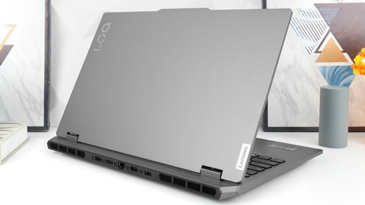 Lenovo LOQ 15ARP9 83JC00HYVN là laptop cho sinh viên Khoa học máy tính cấu hình mạnh, đa năng