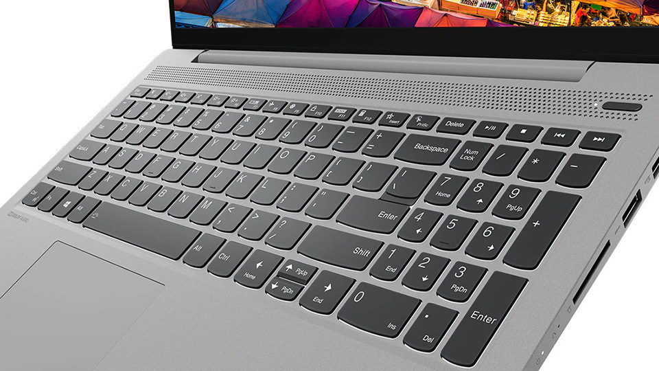 ban-phim-ideapad5-amd