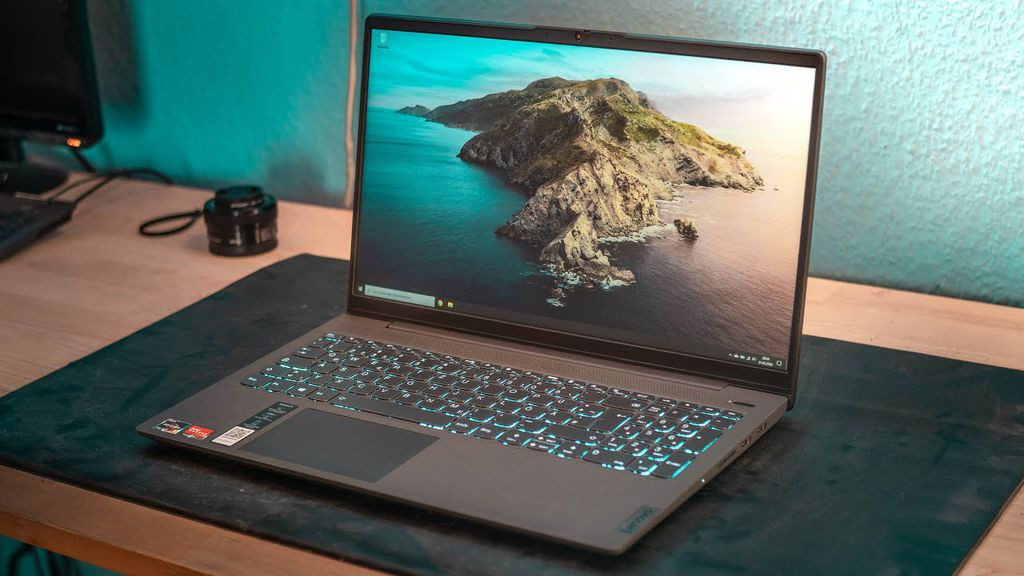 man-hinh-ideapad5-amd
