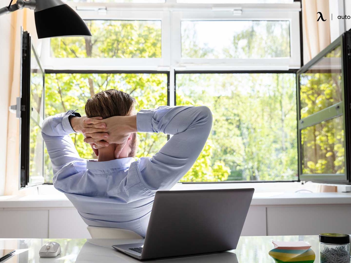 Có thể để bàn làm việc quay lưng ra cửa sổ nếu biết cách xử lý Có thể để bàn làm việc quay lưng ra cửa sổ nếu biết cách xử lý