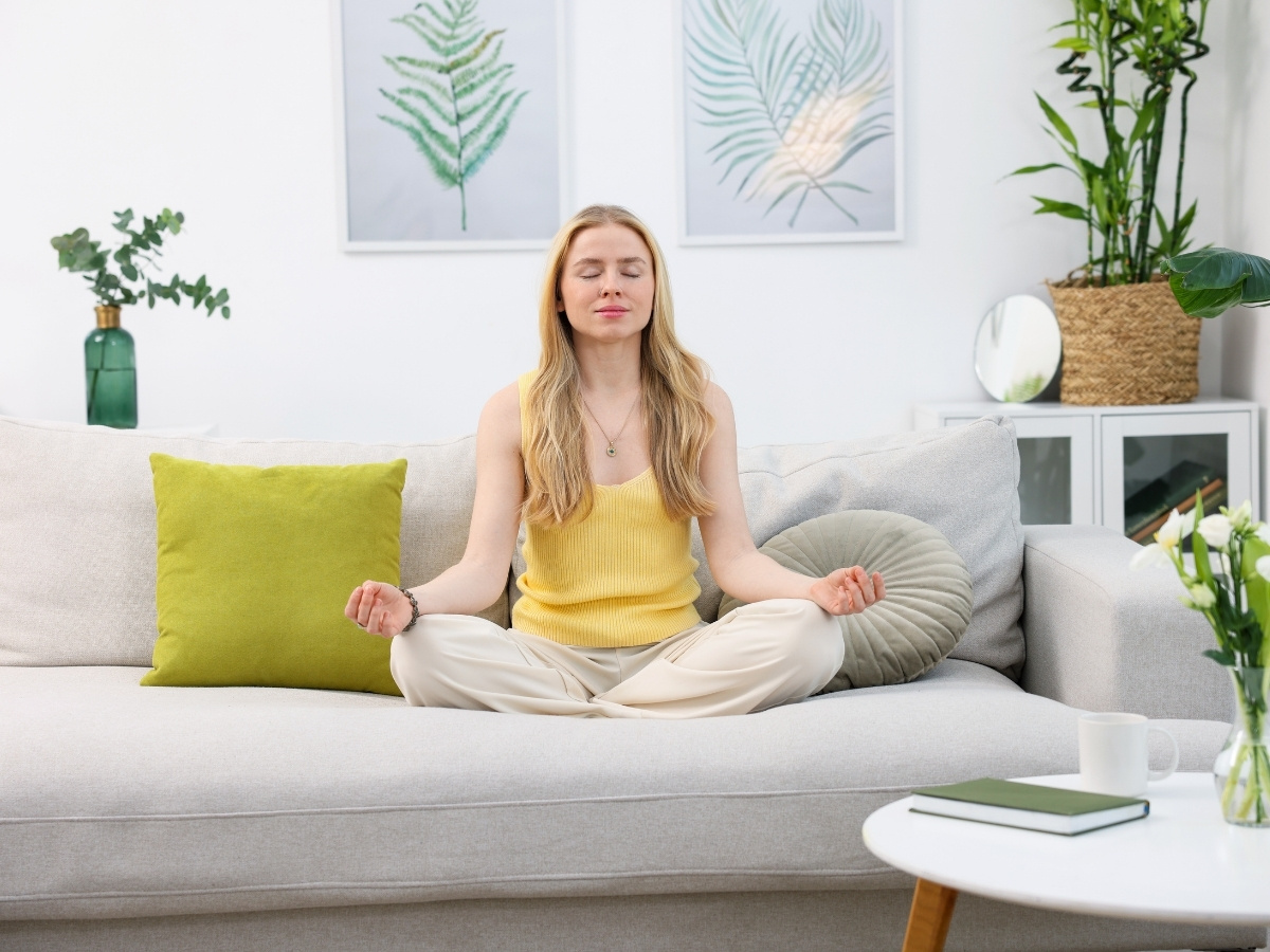 Phong thủy bàn làm việc mệnh Mộc giúp nuôi dưỡng dòng năng lượng Phong thủy bàn làm việc mệnh Mộc giúp nuôi dưỡng dòng năng lượng