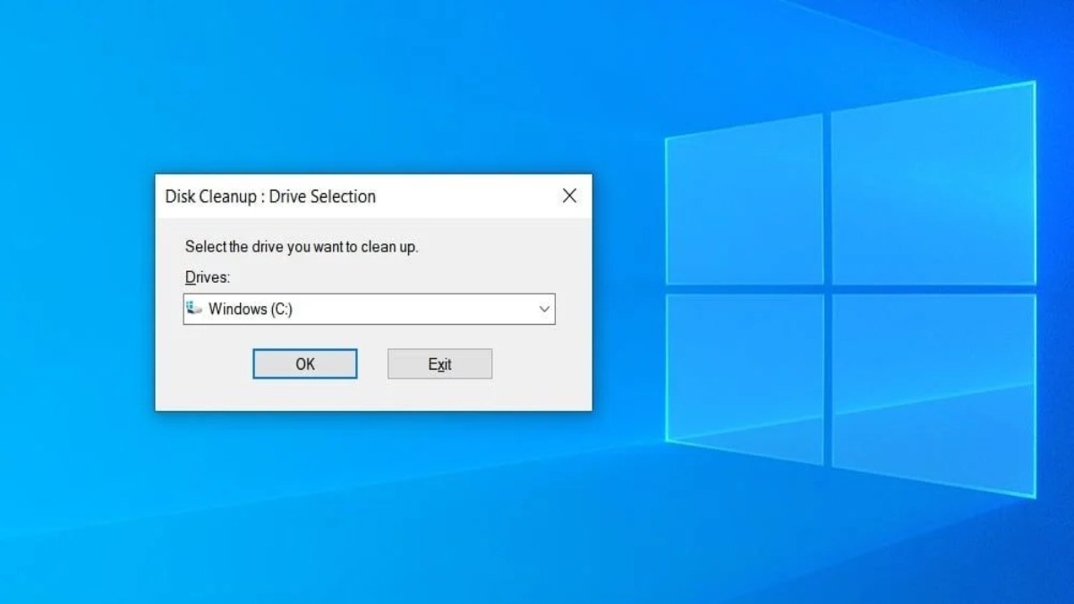 Disk Cleanup là một công cụ có sẵn trên Windows giúp bạn giảm tải bộ nhớ cho ổ đĩa C từ những dữ liệu rác đó