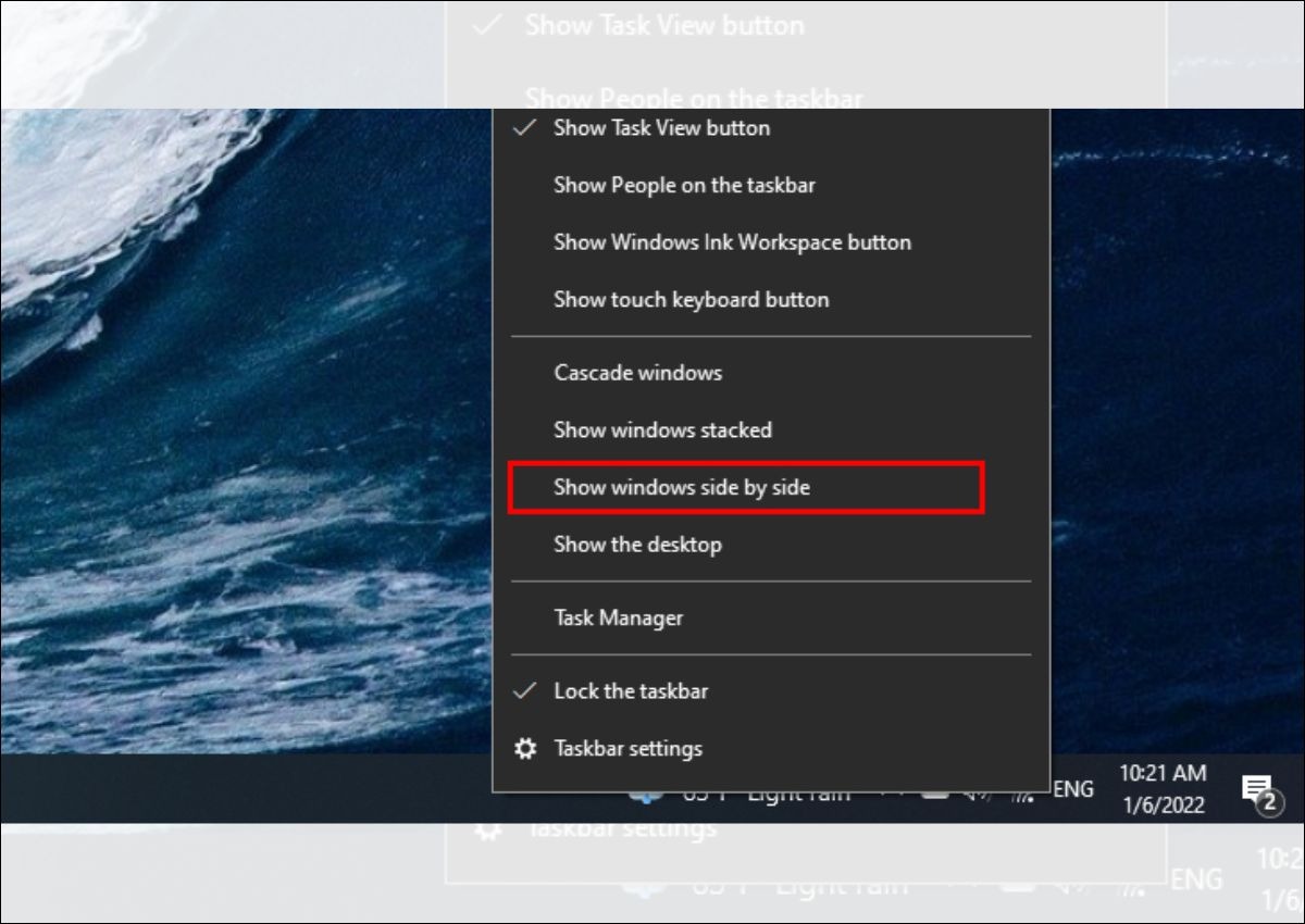 Click chuột phải vào biểu tượng ứng dụng đang chạy trên thanh Taskbar.