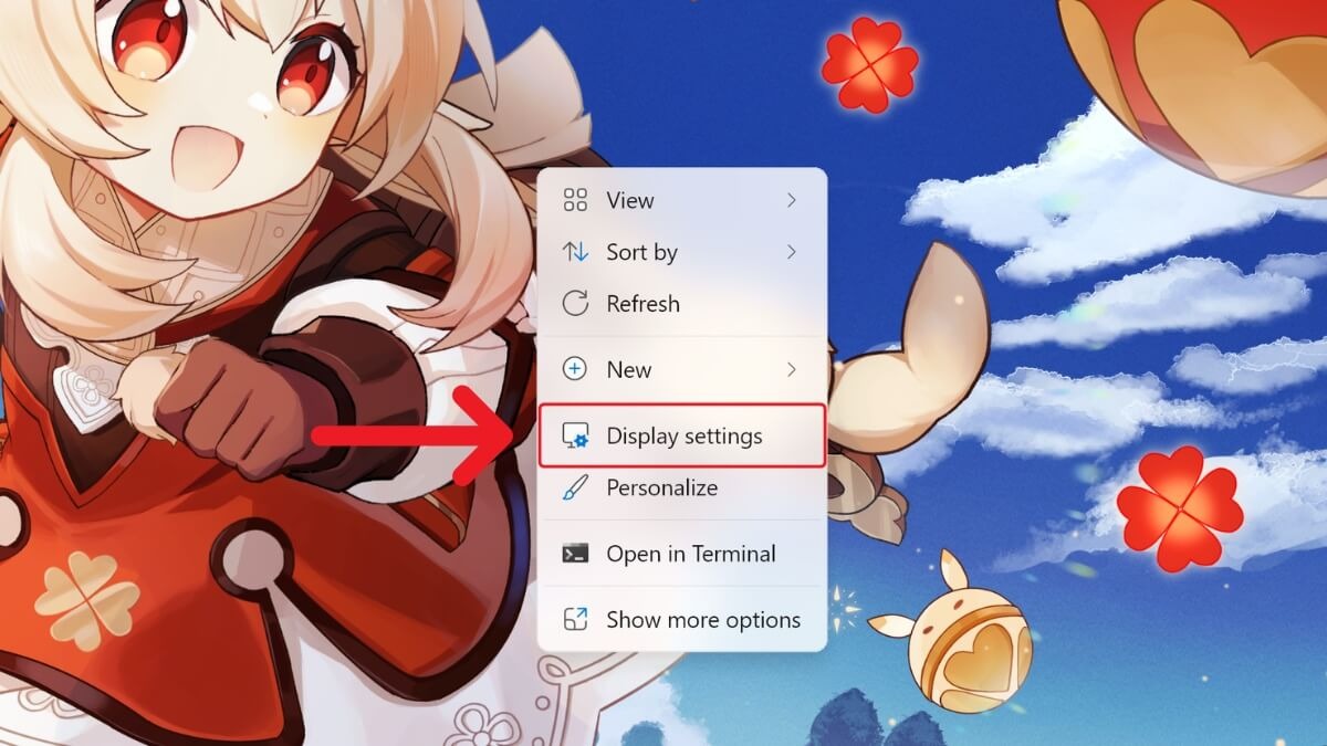 Click chuột phải vào màn hình Desktop, chọn Display settings