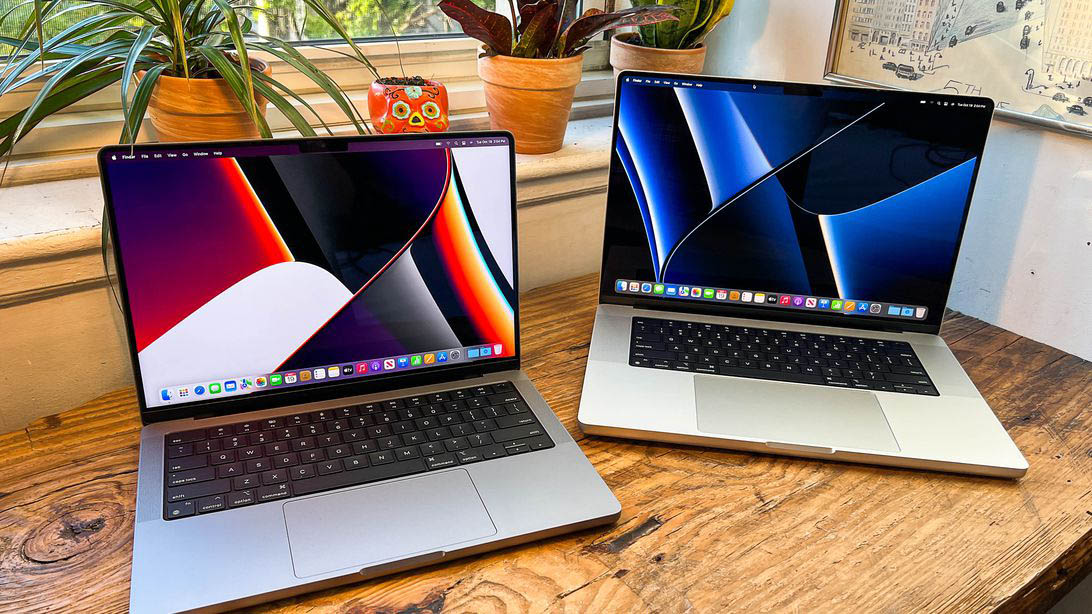 MacBook Pro 2021 không có Touch Bar, khác biệt so với MacBook Pro 2020.
