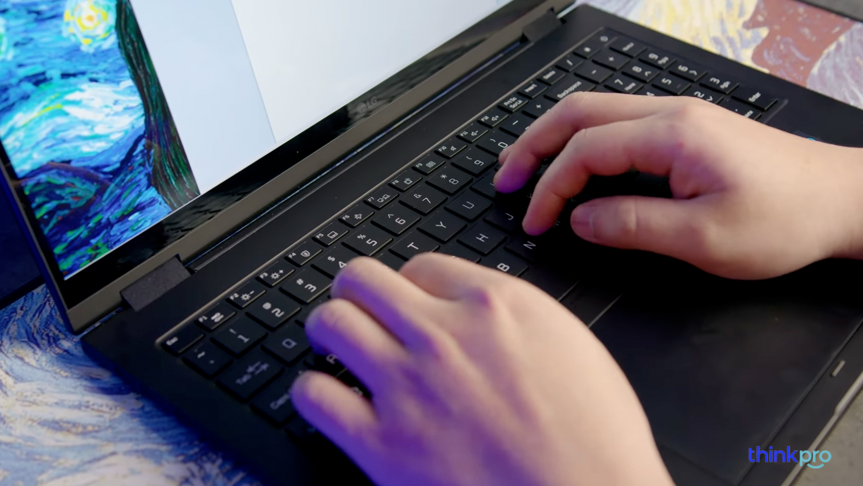 Bàn phím và touchpad của LG Gram 2-in-1 2022