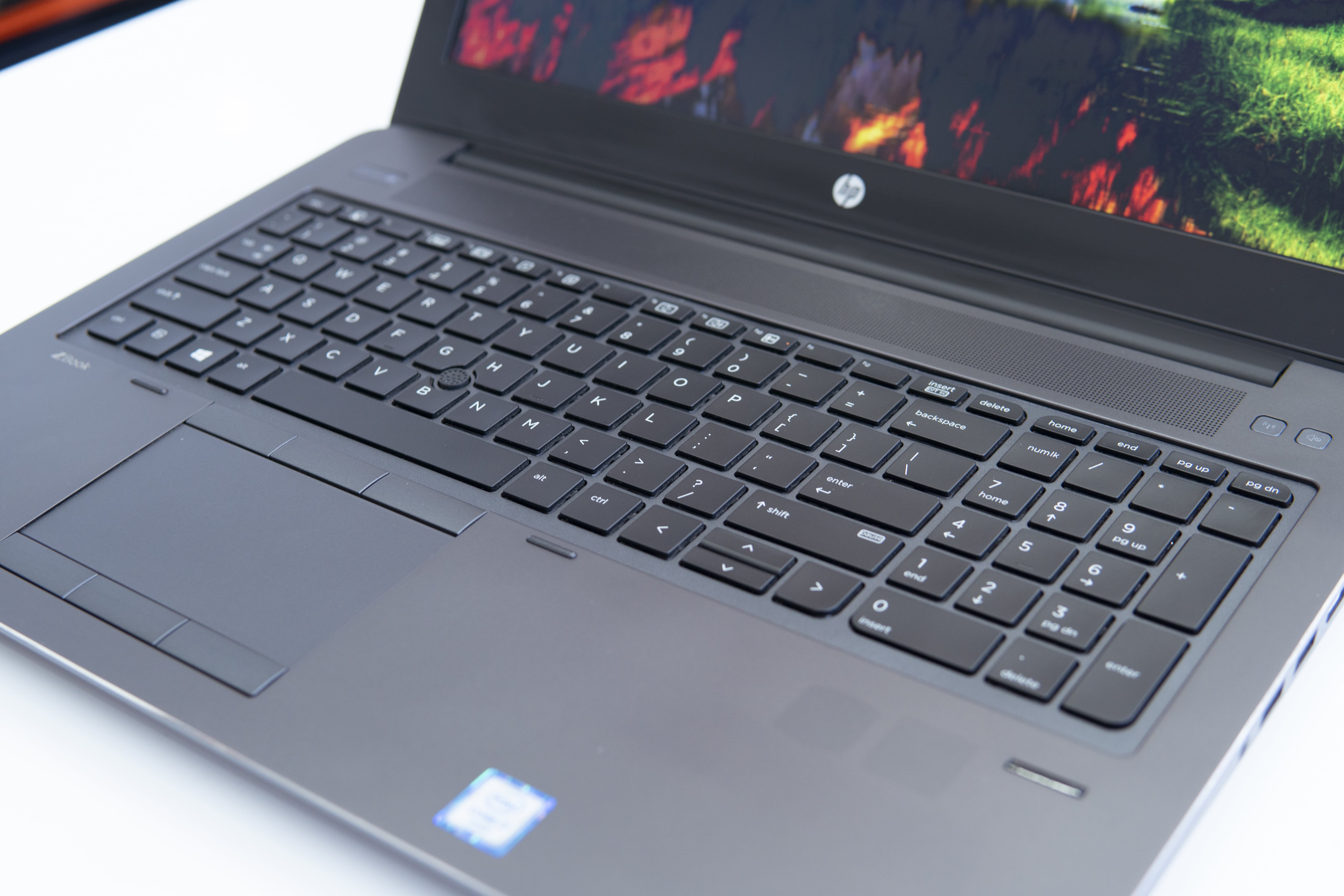 hp-zbook-15-g3-thinkpro-3
