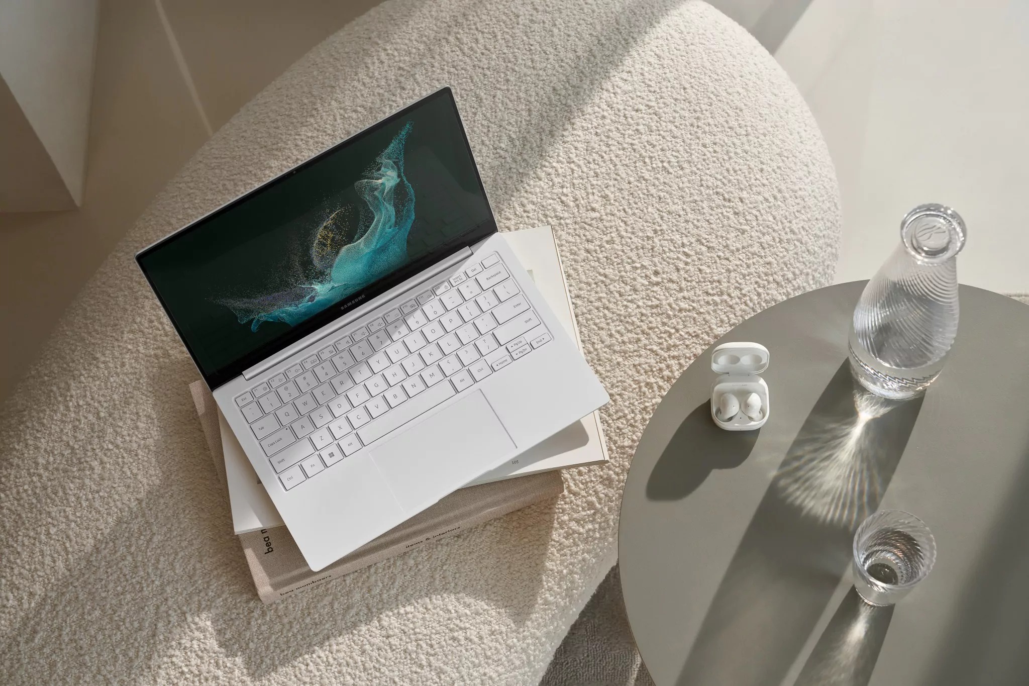 So sánh Galaxy Book 2 Pro với Galaxy Book Pro, sự nâng cấp có đáng để bạn đánh đổi?