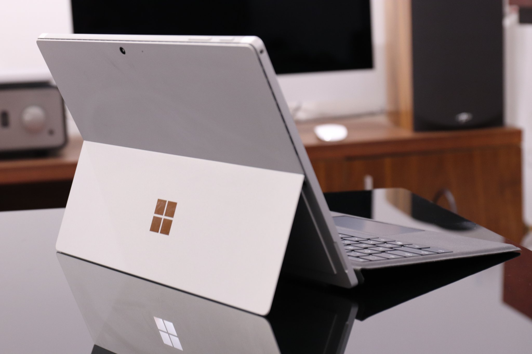 nhuoc-diem-cua-surface-pro-7-i5-8-128