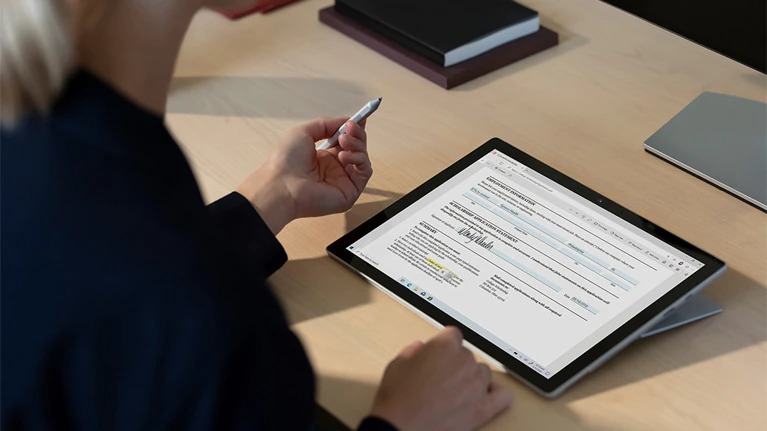 Điểm mặt gọi tên top 3 Surface Pro i7 “xịn sò” nhất hiện nay