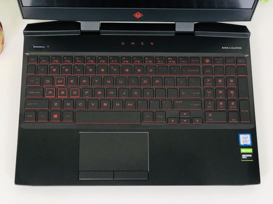 danh-gia-hp-omen-15-2019-thinkpro-3