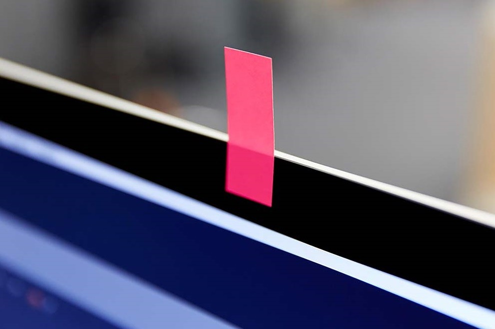 phat-hien-ung-dung-nhin-trom-qua-camera-tren-win-11