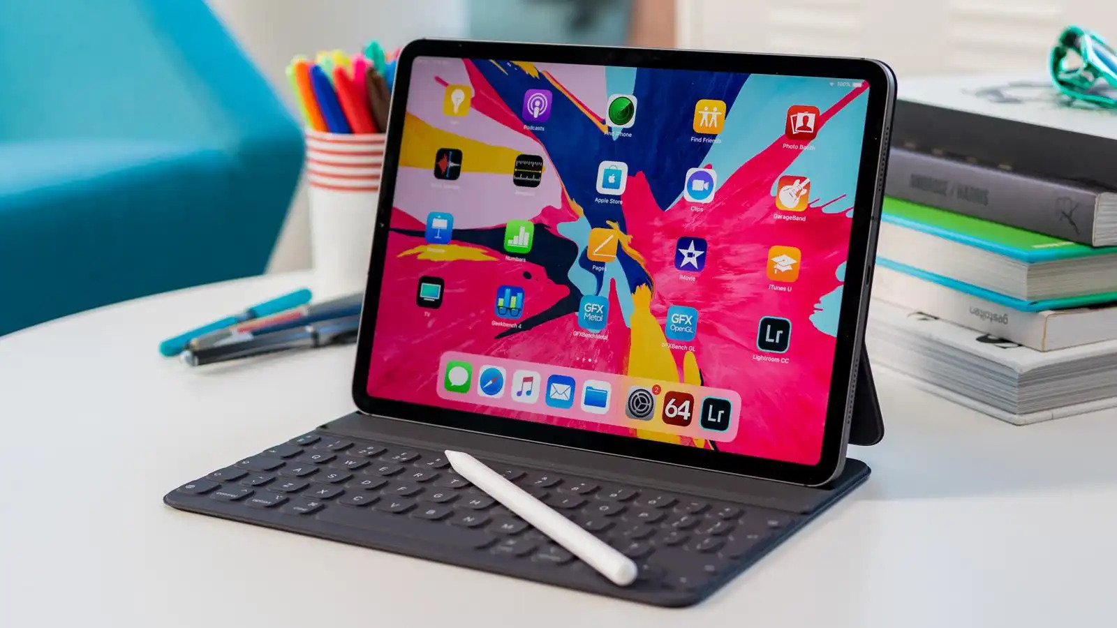 Dù sao thì với iPad, chúng ta cũng đã có các sản phẩm bàn phím gắn kèm