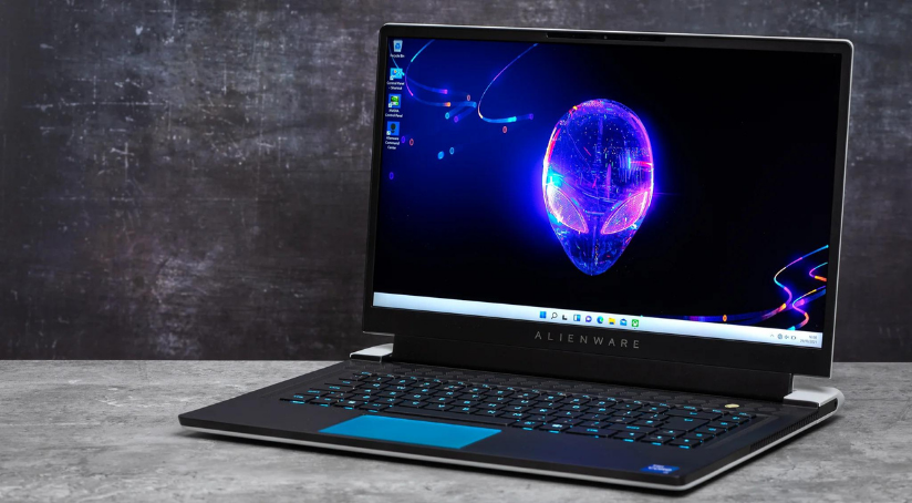 Dell Alienware X15 R1: Sức mạnh siêu khủng - xứng danh “chiến hạm”