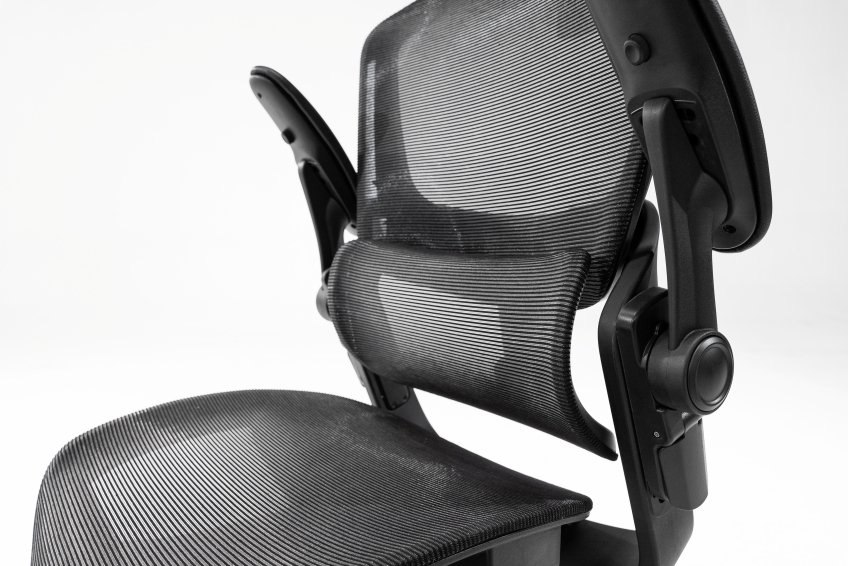 Ghế công thái học Epione Easy Chair với đệm lưng độc lập điều chỉnh linh hoạt