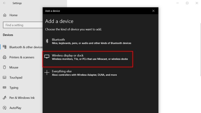 Chọn Wireless display or dock